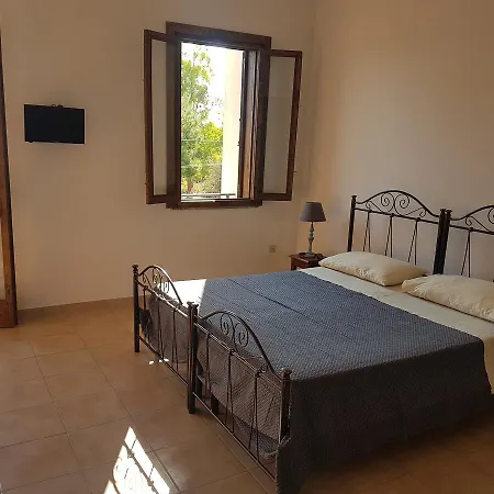 Alojamento de Acomodação e Pequeno-almoço Bbda Fabio 3*